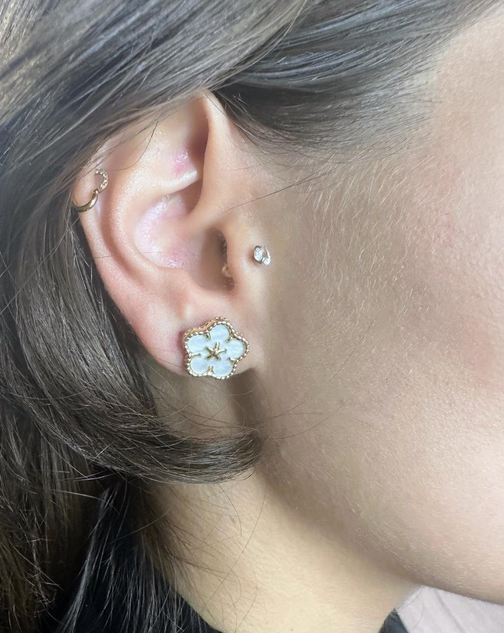BRINCO FLOR DE ENCANTO